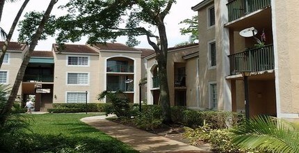 1739 Village Blvd in West Palm Beach, FL - Building Photo - Building Photo