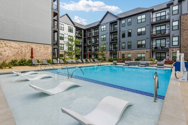 Meeder Flats Apartment Homes