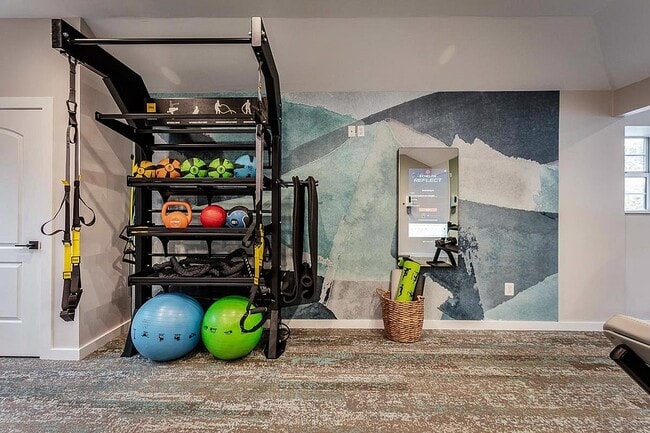 The Retreat at Stillmeadow in Cincinnati, OH - Building Photo - Building Photo