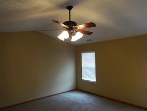 456 Hances Dr in Blacklick, OH - Building Photo - Building Photo