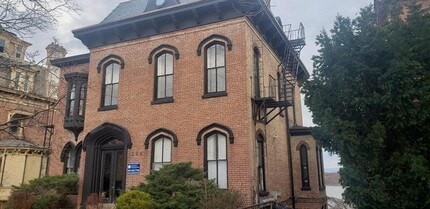 226 Montgomery St in Newburgh, NY - Building Photo - Building Photo