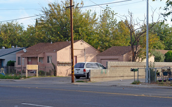 2678 Rio Linda Blvd in Sacramento, CA - Foto de edificio - Building Photo