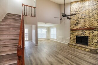 3355 Brooke St in Denton, TX - Foto de edificio - Building Photo