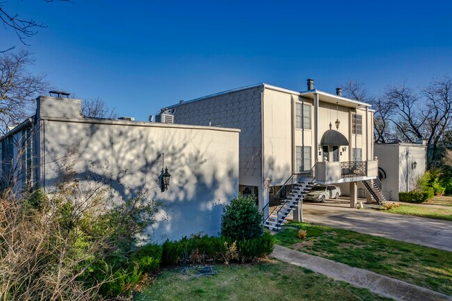 4425 Travis St in Dallas, TX - Building Photo - Building Photo