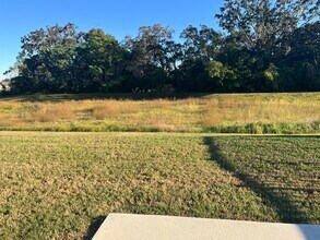 1729 Trillium Blvd in Brooksville, FL - Foto de edificio - Building Photo