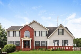 238 Bermuda Ct in Dallas, GA - Building Photo