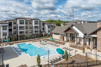 Claret Village at Braselton in Hoschton, GA - Foto de edificio - Other