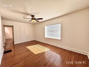 4328 Roanoke Pkwy in Kansas City, MO - Building Photo - Building Photo