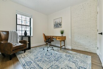 40 Fleet St in Boston, MA - Building Photo - Building Photo