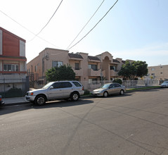 Lexington Apartments in Los Angeles, CA - Building Photo - Building Photo