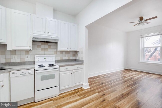 1314 King St-Unit -2B in Alexandria, VA - Building Photo - Building Photo