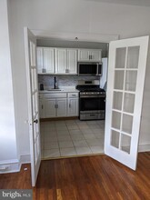 102-8 W Sedgwick St in Philadelphia, PA - Building Photo - Building Photo