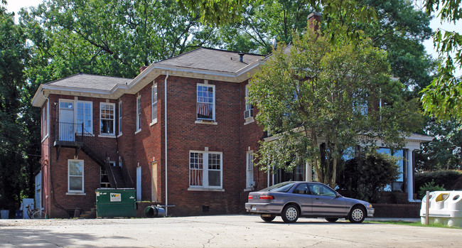 3414 Hillsborough St in Raleigh, NC - Building Photo - Building Photo