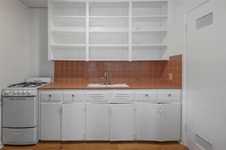 3400 Lafayette Ave in Austin, TX - Building Photo - Building Photo