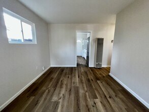 3313 Clairemont Mesa Blvd in San Diego, CA - Foto de edificio - Building Photo