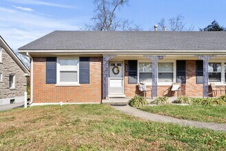 129 Greenbriar Rd in Lexington, KY - Building Photo - Building Photo