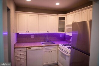 119 Meadowview Ln in Mont Clare, PA - Building Photo - Building Photo