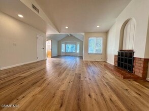 5927 Dovetail Dr in Agoura Hills, CA - Building Photo - Building Photo