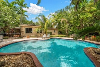 614 San Servando Ave in Coral Gables, FL - Building Photo - Building Photo