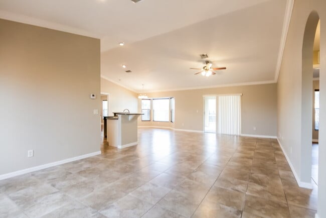1209 SW 11th St in Cape Coral, FL - Building Photo - Building Photo