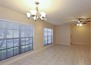 9140 SW 178th Terrace in Palmetto Bay, FL - Foto de edificio - Building Photo