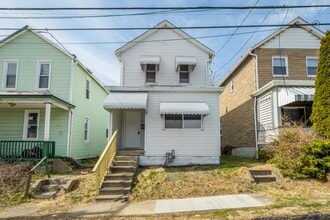 2512 Banker St in McKeesport, PA - Building Photo - Building Photo