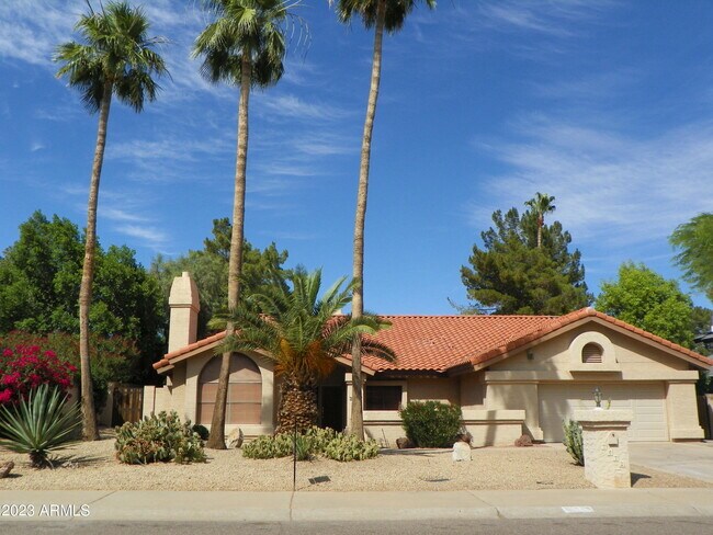 property at 7672 E Windrose Dr
