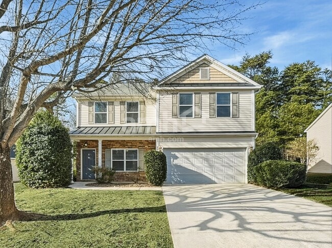 property at 201 Flanders Dr