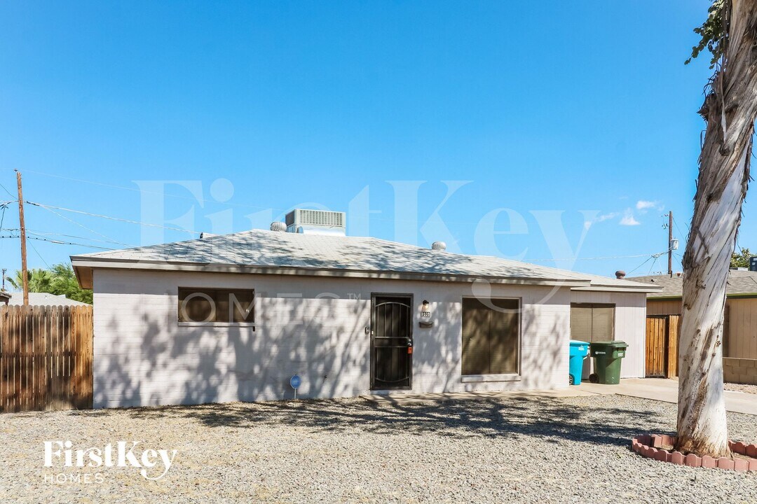 8039 N 29th Ave in Phoenix, AZ - Building Photo