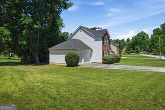 1459 Bridgewater Branch in Stone Mountain, GA - Building Photo - Building Photo