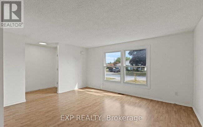 6 McCordick Dr in St Catharines, ON - Building Photo - Building Photo