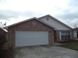 2637 Druid Hill Dr in Maryville, TN - Building Photo