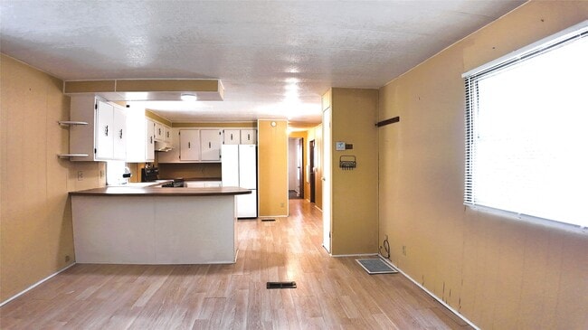 property at 251 Oakdale Dr