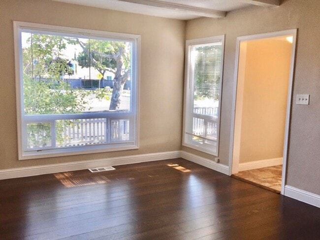 property at 800-804 East St