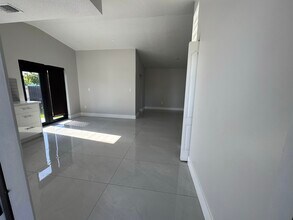 12237 SW 193rd St in Miami, FL - Building Photo - Building Photo