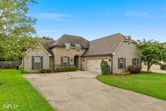 5337 Barberry Ln in Bossier City, LA - Building Photo - Building Photo