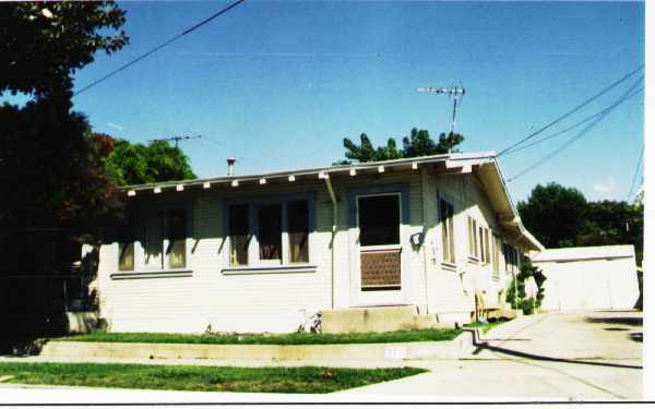 373-375 S Shaffer St in Orange, CA - Building Photo - Building Photo