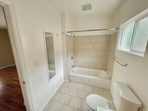 2314 Bonar St in Berkeley, CA - Building Photo - Building Photo