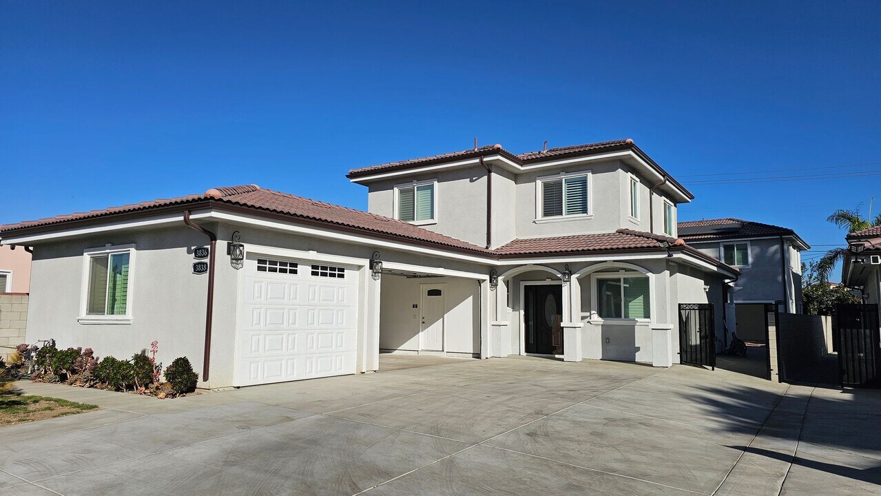 3836-3838 Temple City Blvd in Rosemead, CA - Building Photo