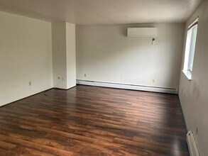 50 Maplewood St, Unit 2 in Pittsburgh, PA - Building Photo - Building Photo