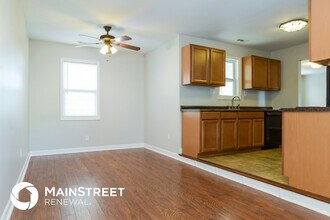 8524 W 86th St in Overland Park, KS - Building Photo - Building Photo