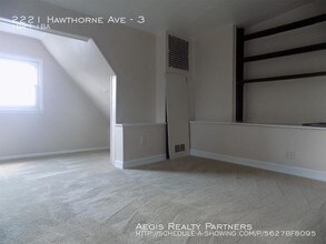 2221 Hawthorne Ave-Unit -3 in Pittsburgh, PA - Building Photo - Building Photo