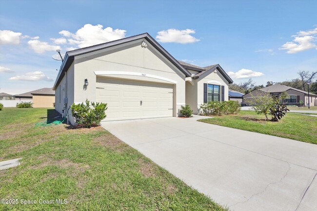 560 Lumber Jack Pl in Cocoa, FL - Foto de edificio - Building Photo
