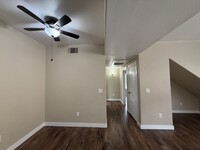 2101 Hussium Hills St, Unit 104 in Las Vegas, NV - Building Photo - Building Photo