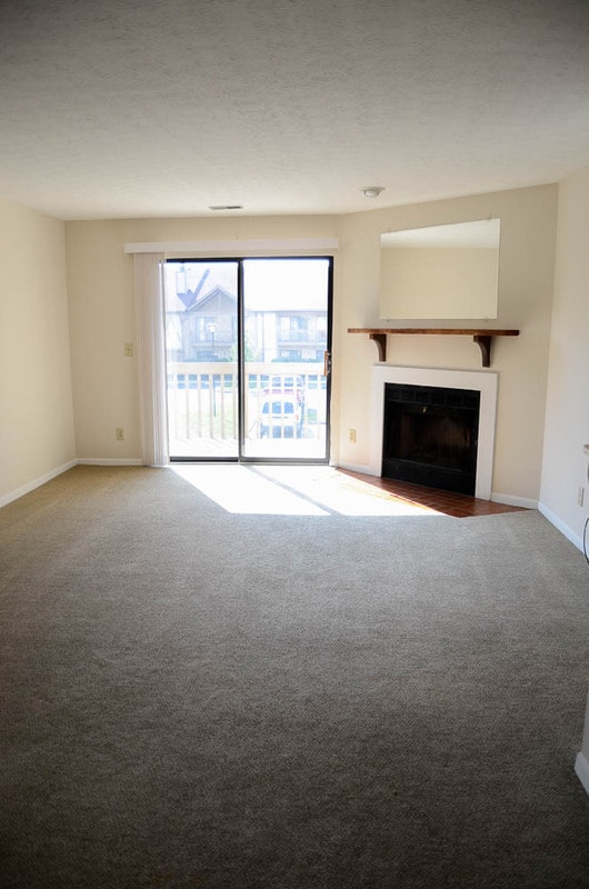 2241 Hedgerow Road in Columbus, OH - Building Photo - Building Photo