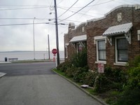 2246 Alki Ave SW in Seattle, WA - Foto de edificio - Building Photo