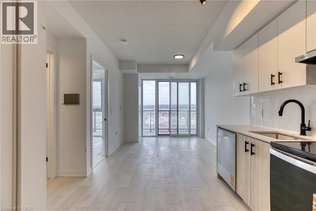 4878 Powers Cmn in Burlington, ON - Building Photo - Building Photo