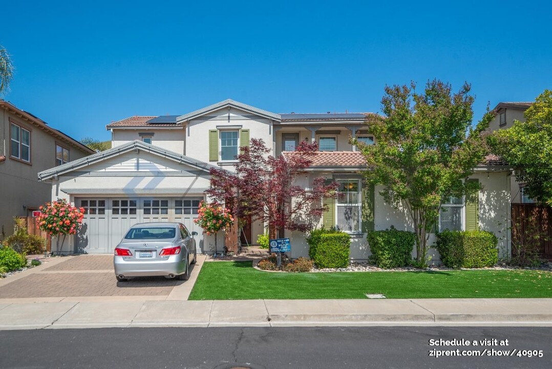 130 Avalon Ct in San Ramon, CA - Building Photo