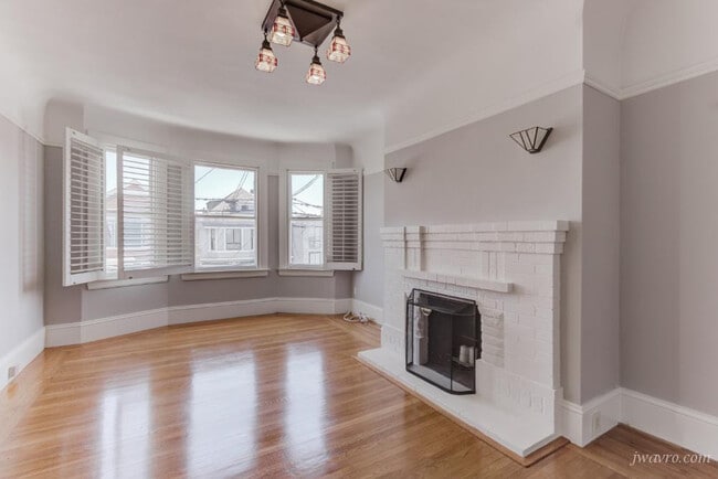 property at 259 2nd Ave
