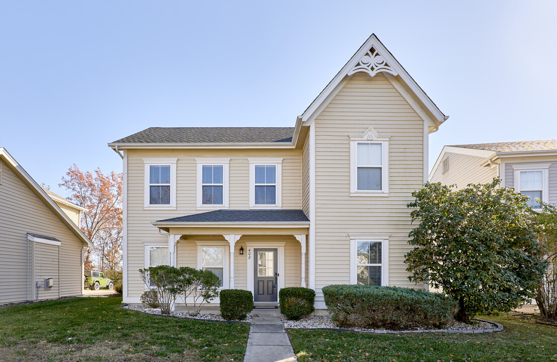 408 Covered Bridge Ln in O'Fallon, MO - Building Photo